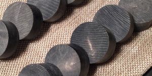 31mm Black Buffalo Horn Button with Line