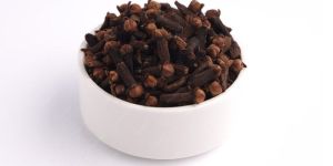 Whole Dried Clove