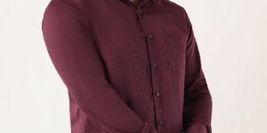 Mens Regular Fit Plain Maroon Full Sleeve Cotton Shirt