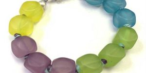 Ed 4888 Multi Resin Bead with Silver Cris Hook Bracelet