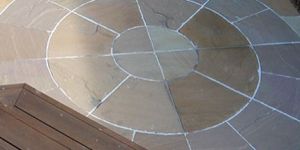 Circle Stone Paving