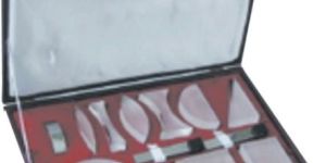 SET OF ACRYLIC PLASTIC BLOCKS