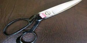 Bright Black Scissor