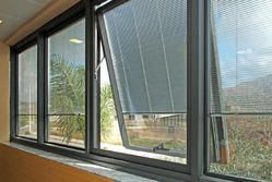 Motorized Glass Blind