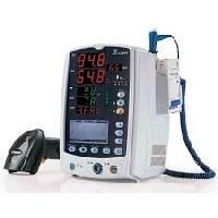 Vital Signs Monitor