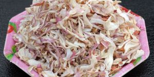 Kibbled Red Onion