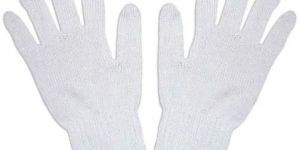 Knitted Hand Gloves