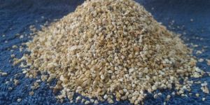 Refractory Bed Material
