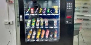 Snacks Beverages Vending Machine