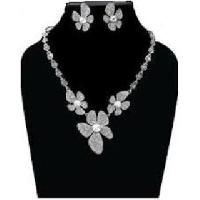 Artificial Diamond Pendants