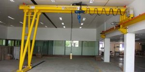 Semi Goliath Cranes