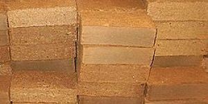 Coco Peat Briquettes