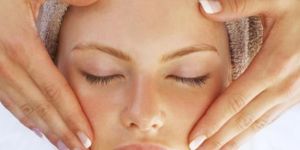 Ladies Face Massage Services