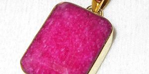 Emerald Corundum Cut Gemstone Gold Plated Vintage Brass Pendant