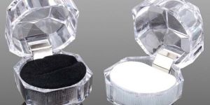 Plastic Ear Ring Boxes