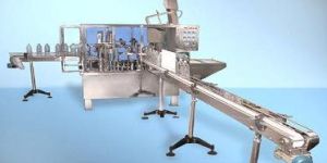 PET Bottle Filling Machine