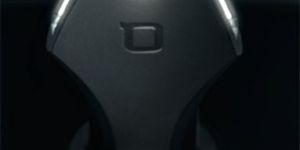 ZUS Smart Car Charger and Car Finder