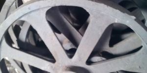 Thresher Helper Wheel