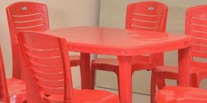 Plastic Dining Table Set