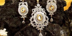 American Diamond Pendant Set