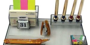 Acrylic Pen Stands
