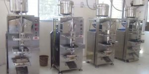 Pouch Packing Machine