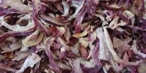 Dehydrated Red Onion