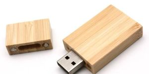 Wooden USB Flash Drive