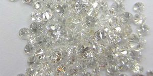 Eleven Round Brilliant Cut Loose White Diamonds