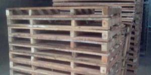 2 Way Wood Pallets