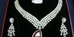 Fashion Necklace Set