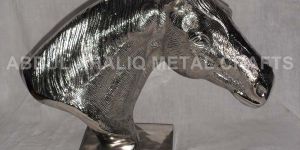 Aluminum Horse (AKM-8784)