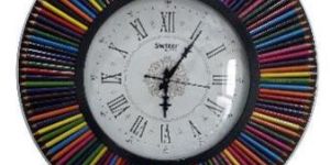 FENCY WOODEN WALL CLOCK