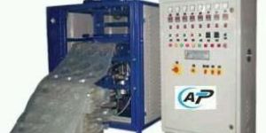 Automatic Vacuum Forming Machine