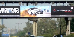 Foot over Bridge Advertising