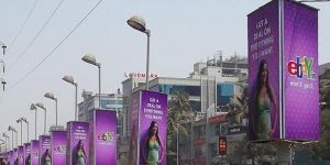 Pole Kiosk Advertising