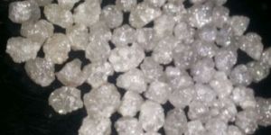 Natural Queb Type White Raw Diamonds