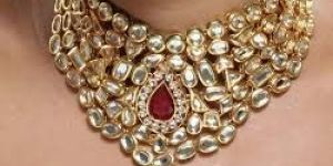 Artificial Necklaces