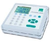 Universal Calibrator
