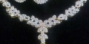 Copper Base American Diamond Cubic Zircon Gold Plating Neckleace Set