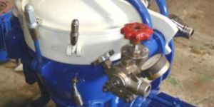 Oil filter / centrifuge