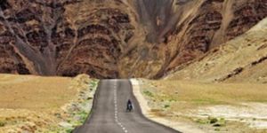 Delhi to Leh And Ladakh Motorcycle And Car Tour