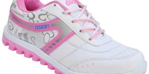 Ladies Sports Shoes