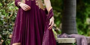 Semi Stitched Magenta Salwar Kameez