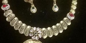 Kundan Necklace