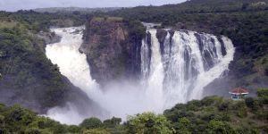 Bangalore Talkad Shivansumudra Car Bus Rentals