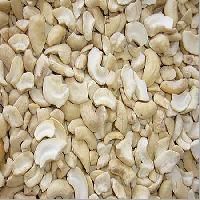 Broken Cashew Nuts