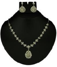 Artificial Diamond Necklace