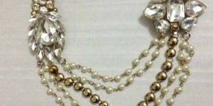 Ladies Artificial Brooches