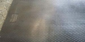 Diamond Top Design Stable Mat